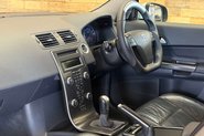 Volvo C30 2.0 R-Design Coupe 2dr Petrol Manual (177 g/km, 143 bhp) 9