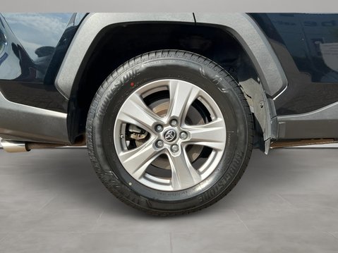 Toyota Rav 4 Icon 2.5 VVT-i Hybrid Icon 5dr CVT 2WD 10
