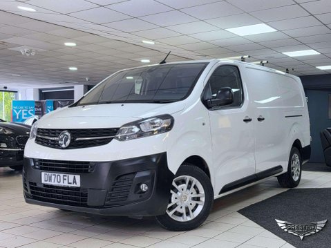 Vauxhall Vivaro 2.0 Turbo D 3100 Dynamic L2 H1 Euro 6 (s/s) 6dr 1