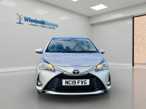 Toyota Yaris 1.5 VVT-i Icon Tech Euro 6 5dr 5