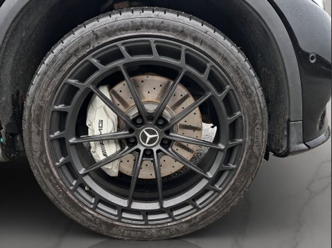 Mercedes-Benz GLC AMG GLC 43 4MATIC PREMIUM PLUS 33