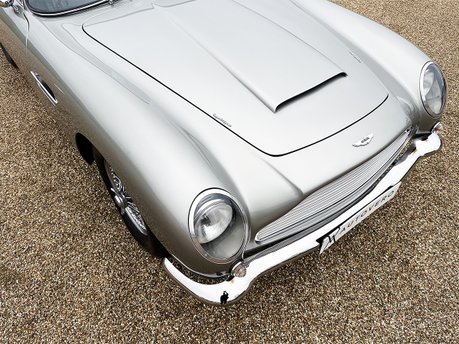 Aston Martin DB5 Superleggera 31