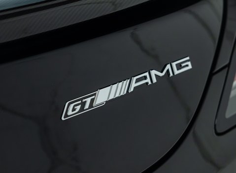 Mercedes-Benz SLS AMG GT FINAL EDITION 34