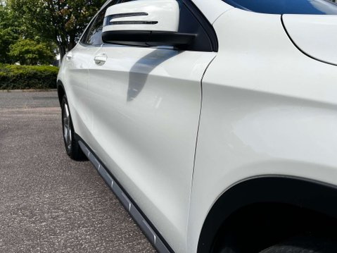 Mercedes-Benz GLA 2.1 GLA 200 D AMG Line 5dr 47