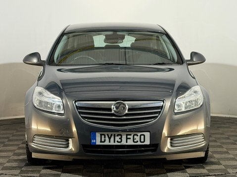Vauxhall Insignia SE NAV CDTI 3