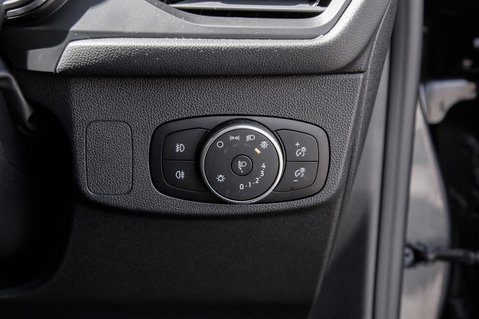Ford Focus TITANIUM X EDITION MHEV 15