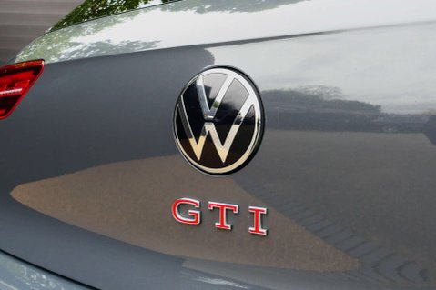 Volkswagen Golf 2.0 Golf GTi TSi Semi-Auto 5dr 18