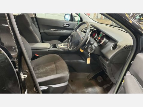Peugeot 3008 1.6 e-HDi Active SUV 5dr Diesel EGC Euro 5 (s/s) (115 ps) 7