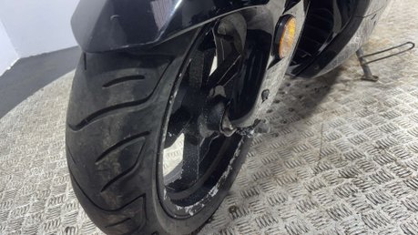 Direct Bikes Milan DB125 DIRECT BIKE 125 RUNNING PROJECT LARGE 125CC SCOOTER 7