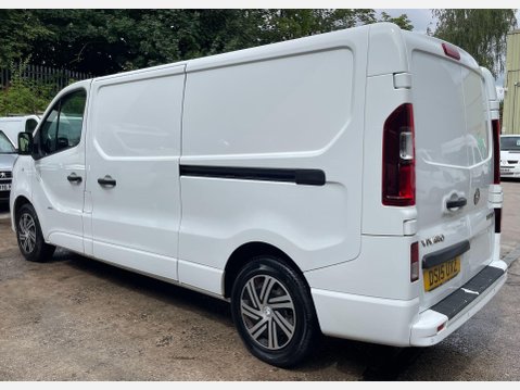 Vauxhall Vivaro 1.6 CDTi 2900 BiTurbo ecoFLEX Sportive L2 H1 Euro 5 (s/s) 5dr 13
