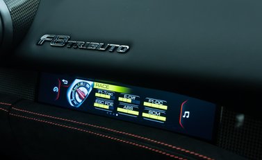 Ferrari F8 Tributo 21