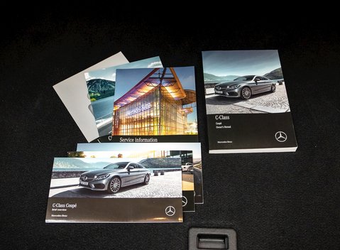 Mercedes-Benz C Class C63 S Coupe 27