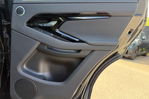 Land Rover Range Rover Evoque DYNAMIC SE 29