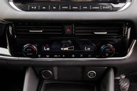 Nissan Qashqai DIG-T N-CONNECTA MHEV 31