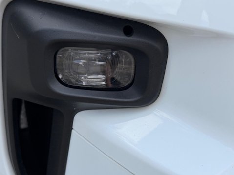 Nissan Primastar DCI TEKNA L1H1 14