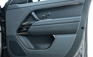 Land Rover Range Rover Sport D350 Autobiography 21