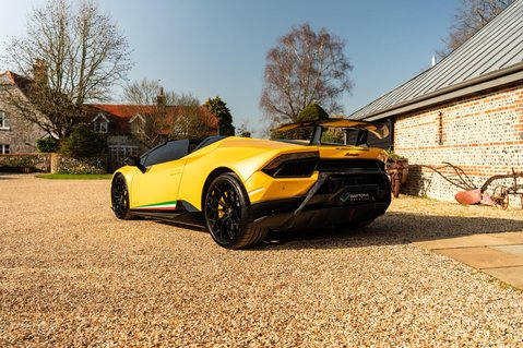 Lamborghini Huracan 16