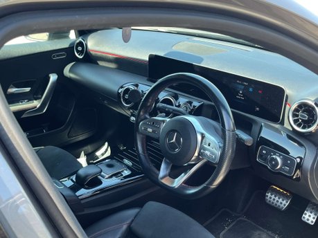 Mercedes-Benz A Class 1.3 A 180 AMG Line Executive Auto 5dr 13