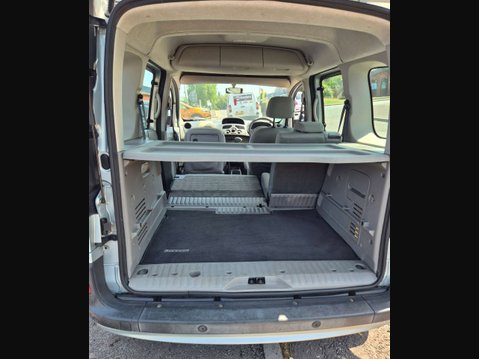 Renault Kangoo 1.6 Kangoo Expression 16v Auto 5dr 16