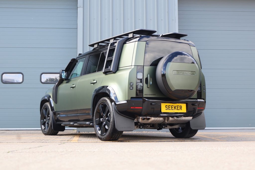 Land Rover Defender 110 2026 HARD TOP X-DYNAMIC HSE 350 WORLD TOUR 2 EDITON REAR  SEATS FITTED PPF  4