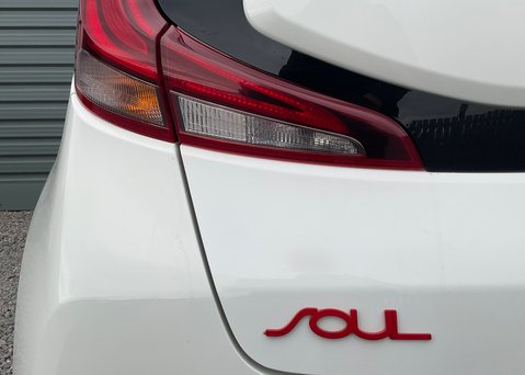 Kia Soul 150kW First Edition 64kWh 18
