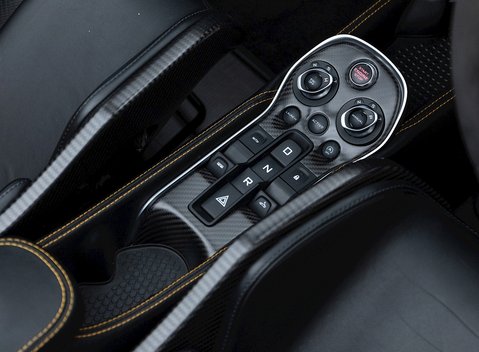 McLaren 600 Spider 21