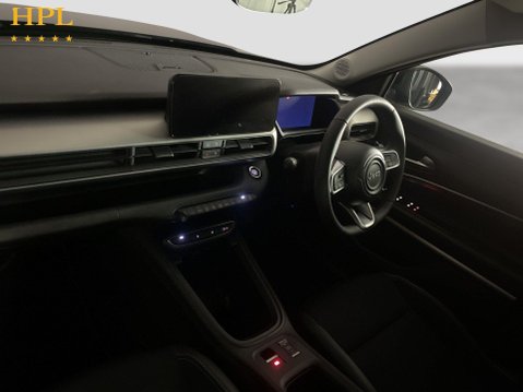 Jeep Avenger 1.2 e-Hybrid Summit SUV 5dr Petrol Hybrid e-DCT Euro 6 (s/s) (100 ps) Alloy 14