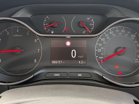 Vauxhall Crossland 1.2 Turbo Ultimate 5dr 21