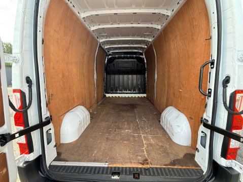 Vauxhall Movano 2.3 Movano L3H2 F3500 CDTi 9