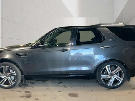Land Rover Discovery 3.0 Discovery R-Dynamic SE D MHEV Auto 4WD 5dr 17
