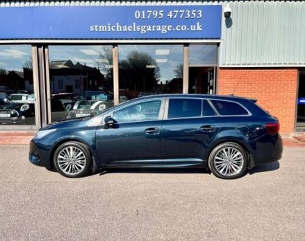 Toyota Avensis 1.8 Avensis Excel Valvematic CVT 5dr 11