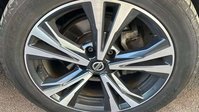 Nissan Qashqai 1.3 DIG-T N-Connecta SUV 5dr Petrol DCT Auto Euro 6 (s/s) (160 ps) 9
