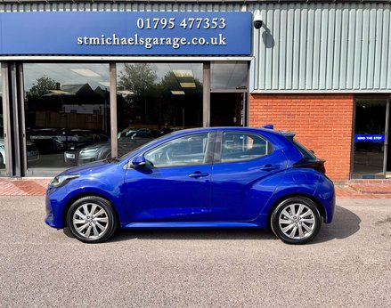 Toyota Yaris 1.5 Yaris Icon HEV CVT 5dr 11