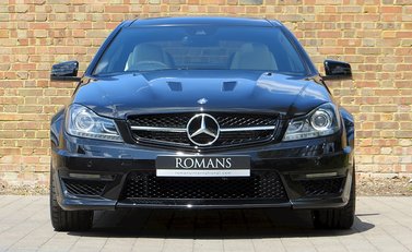 Mercedes-Benz C Class AMG Coupe Edition 507 2