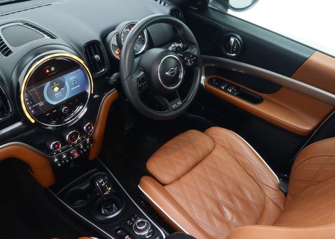 Mini Countryman 2.0 Cooper S Exclusive SUV 5dr Petrol Steptronic Euro 6 (s/s) (178 ps) 51