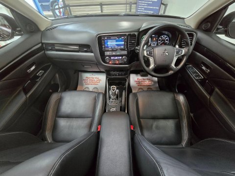 Mitsubishi Outlander 2.0h 12kWh GX4h CVT 4WD Euro 6 (s/s) 5dr 3