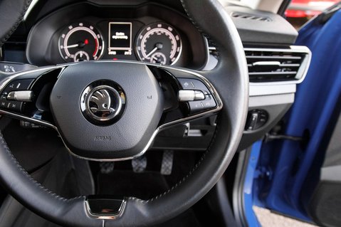 Skoda Kamiq SE TSI 19