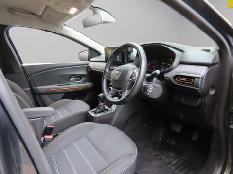 Dacia Sandero Stepway 1.0 TCe Prestige CVT Euro 6 (s/s) 5dr 9