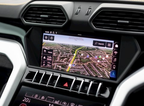 Lamborghini Urus 19