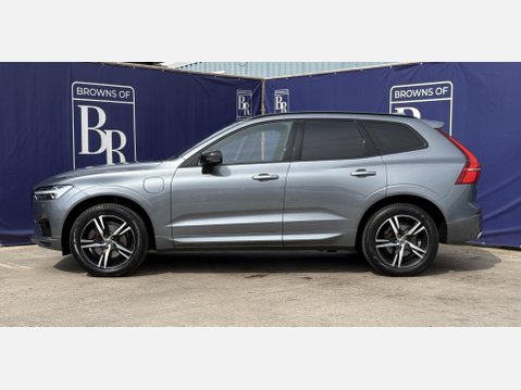 Volvo XC60 2.0h T6 Recharge 11.6kWh R-Design SUV 5dr Petrol Plug-in Hybrid Auto AWD Eu 8