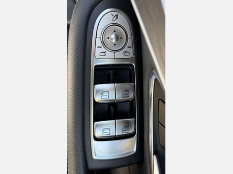Mercedes-Benz C Class 2.0 C 220 AMG Line Night Edition Premium+ D Auto 2dr 39