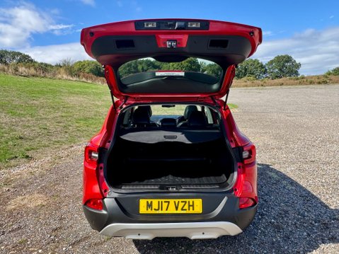 Renault Kadjar SIGNATURE NAV TCE 64