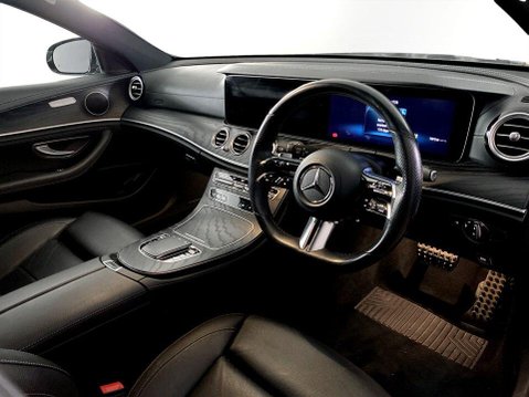 Mercedes-Benz E Class 2.0 E300de 13.5kWh AMG Line Estate 5dr Diesel Plug-in Hybrid G-Tronic+ Euro 12
