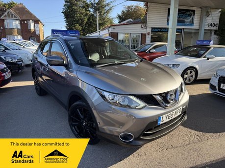 Nissan Qashqai 1.6 dCi Tekna 4WD Euro 6 (s/s) 5dr