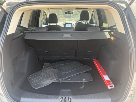 Ford Kuga TITANIUM TDCI 18