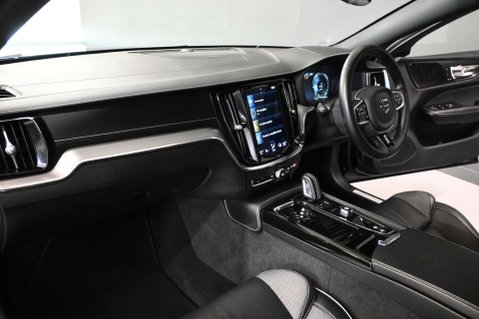 Volvo V60 2.0 V60 Polestar Engineered T8 Recharge AWD Auto 4WD 5dr 25