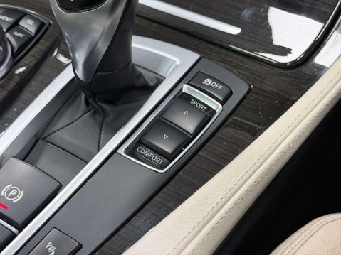 BMW 5 Series 3.0 535d M Sport Touring 5dr Diesel Auto Euro 6 (s/s) (313 ps) 55