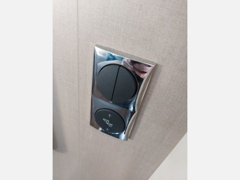 Swift Edge 466 Icon Special Edition 11