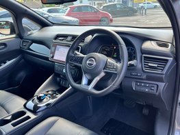 Nissan LEAF Leaf E + N-Connecta Electric, 60.9 kw/h battery, 239 mile range 5dr 18