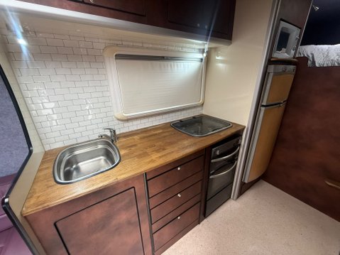 Iveco Daily 45C15 RACE TRUCK, 6 BERTH CAMPER RACE VAN SPORTSHOME 7